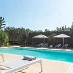 Villa Kimia 8, Emma *